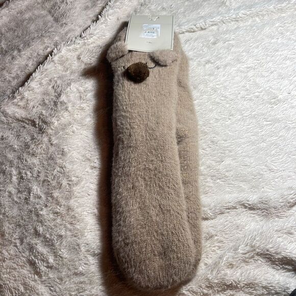 NWT Barnes & Noble sherpa  lined slipper socks - Picture 3 of 3